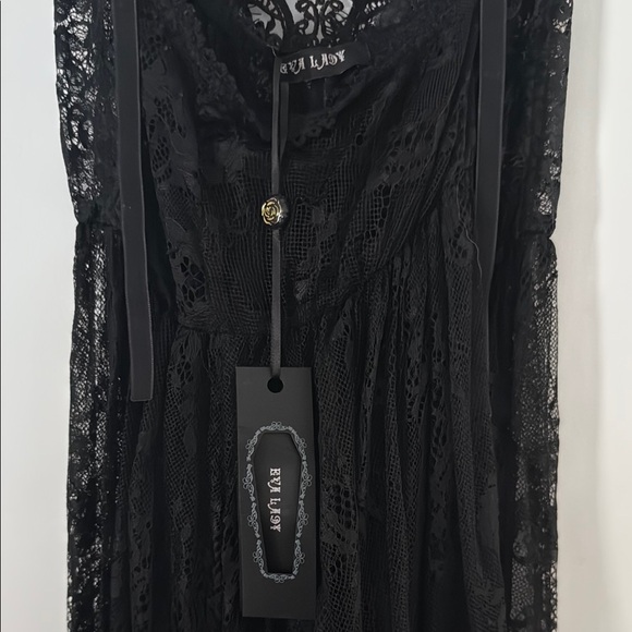 Eva Lady Black Lace Maxi Dress - Picture 6 of 6
